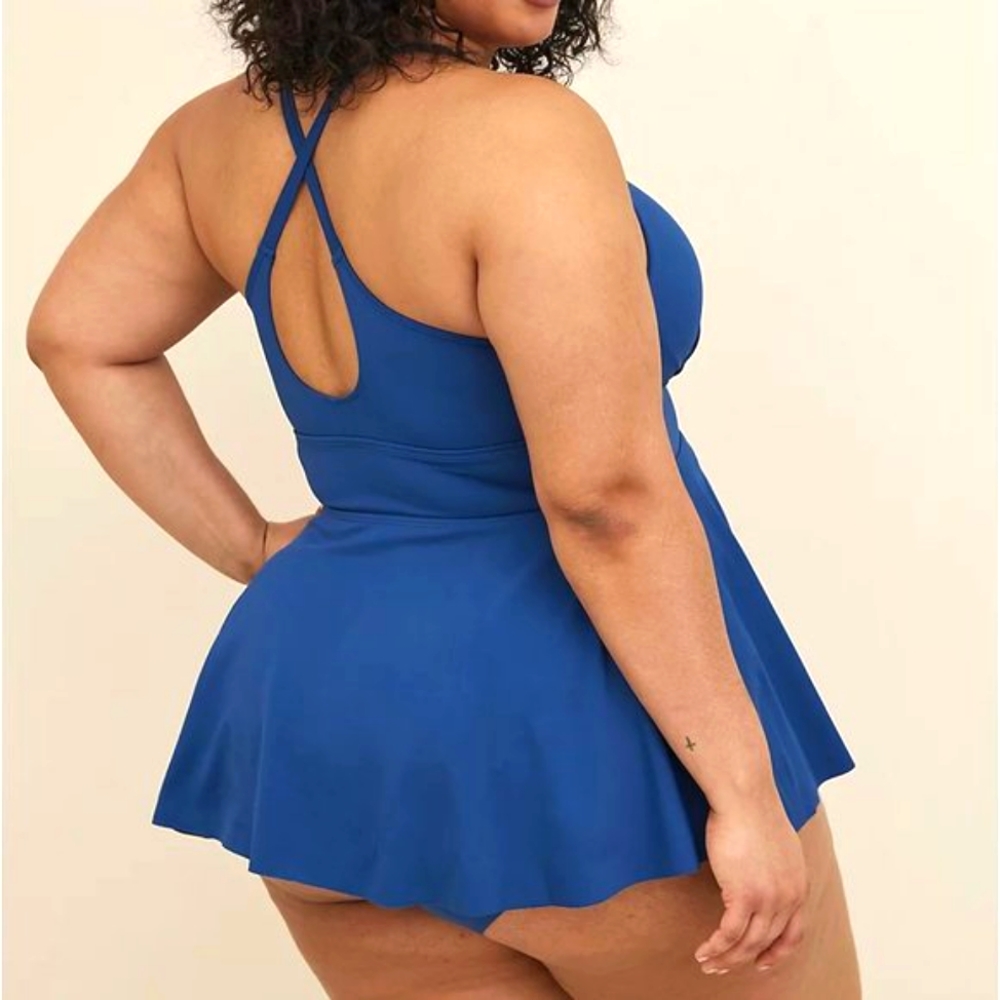 ❤️NWT TORRID TANKINI TOP BACK SMOOTHING WIRELESS RACERBACK Large (C/D) - Picture 3 of 9